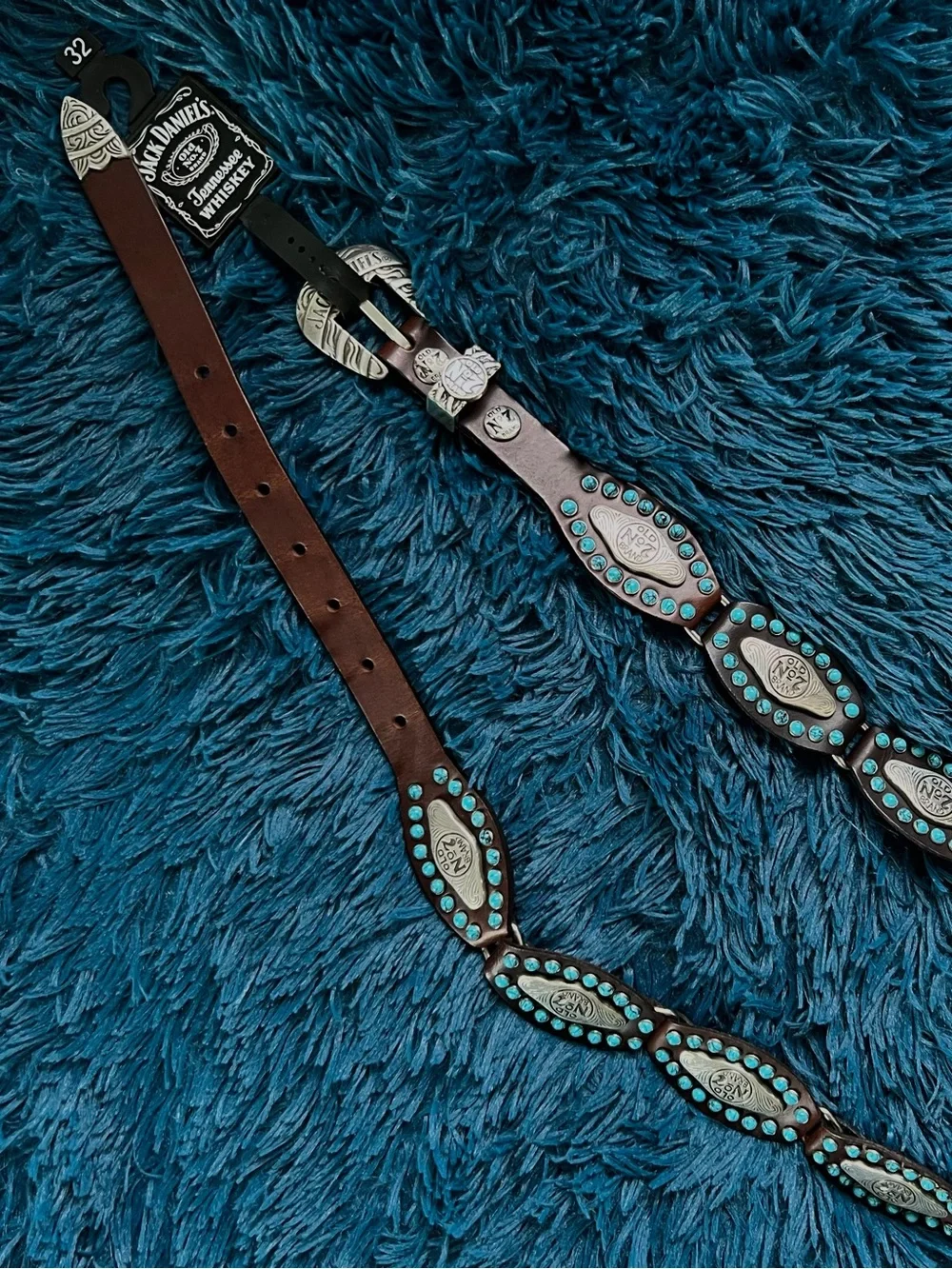 NWT Genuine Leather & Faux Turquoise Concho Belt